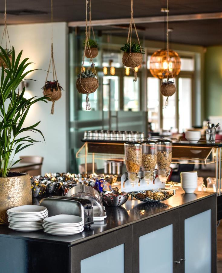 Hotel Restaurant Anno Nu Осткапеле Екстериор снимка